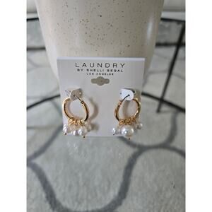 Laundry By Shelli Segal Gold Pearl Circle Earrings New